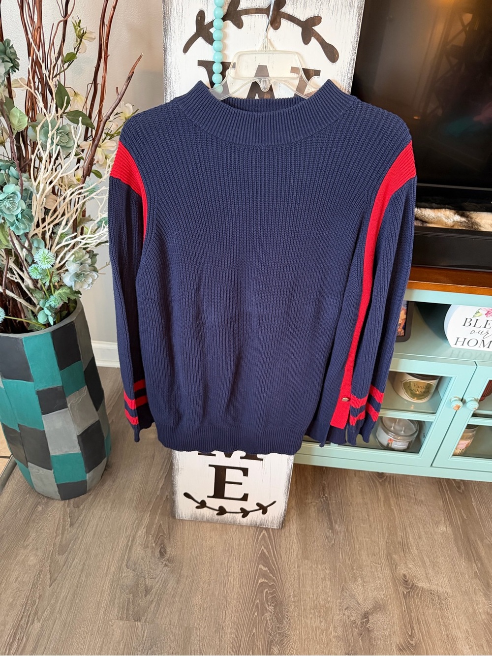 ellos Navy Sweater with Red Shoulder and Sleeve Stripes Size 2X